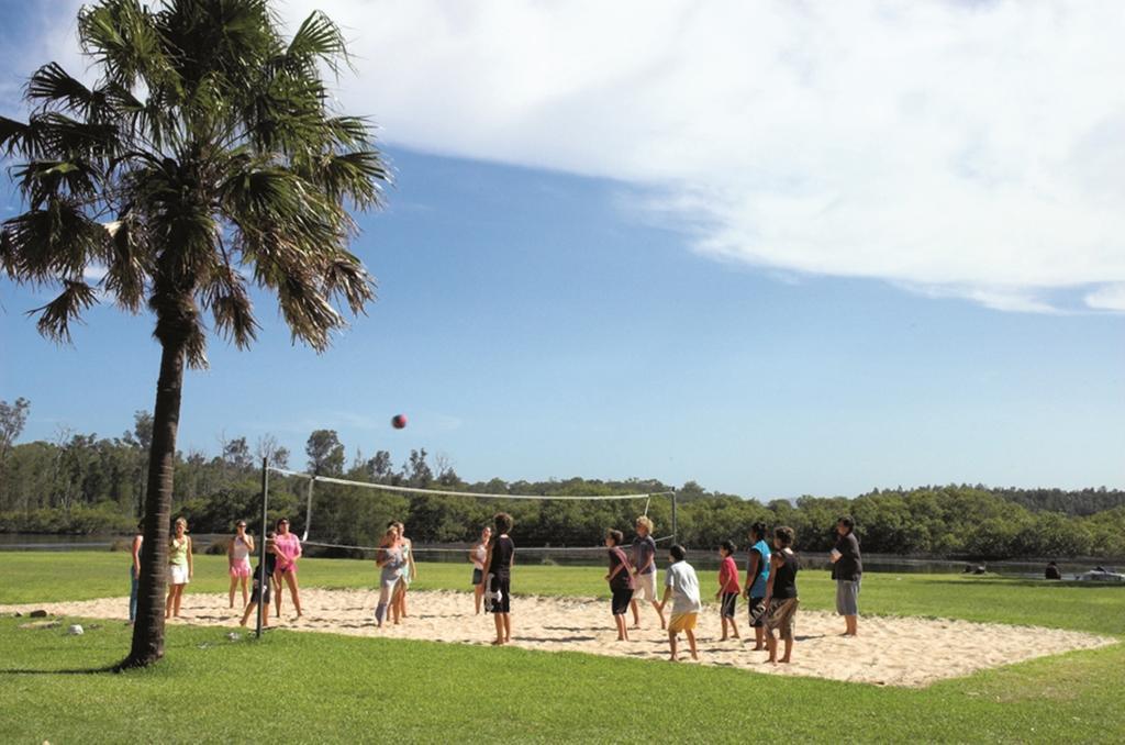 Smugglers Cove Holiday Village Форстер Экстерьер фото