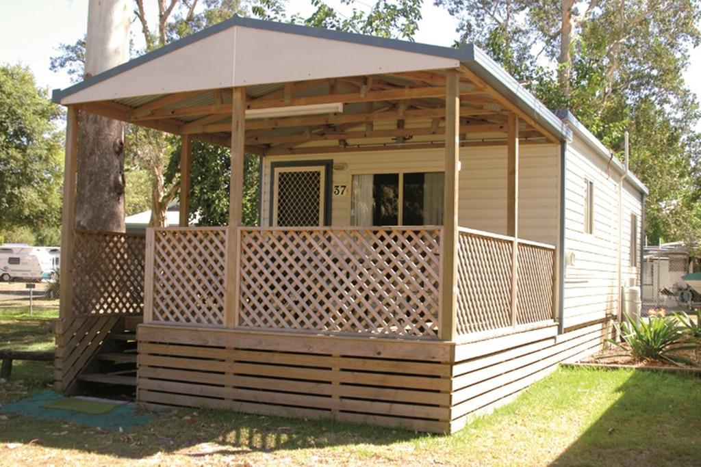 Smugglers Cove Holiday Village Форстер Номер фото