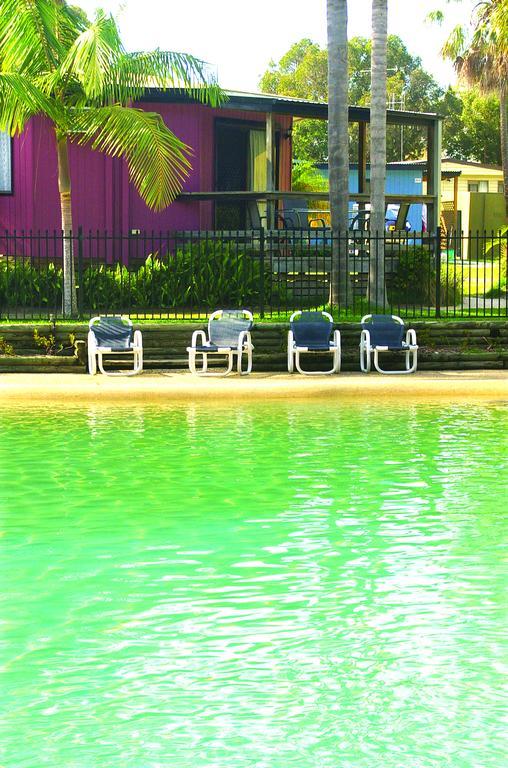 Smugglers Cove Holiday Village Форстер Номер фото