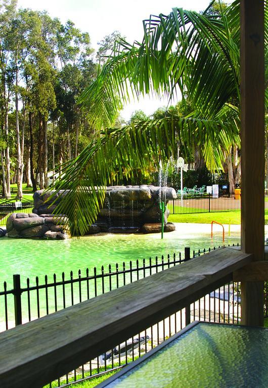 Smugglers Cove Holiday Village Форстер Номер фото